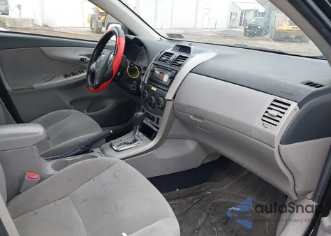 2012 Toyota Corolla Le z USA, uszkodzony, nr VIN 2T1BU4EE1CC902191